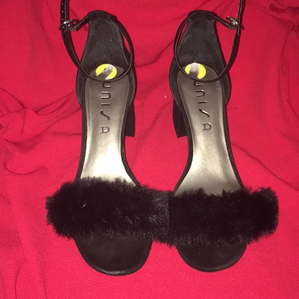 Unisa black furry sandal heels
